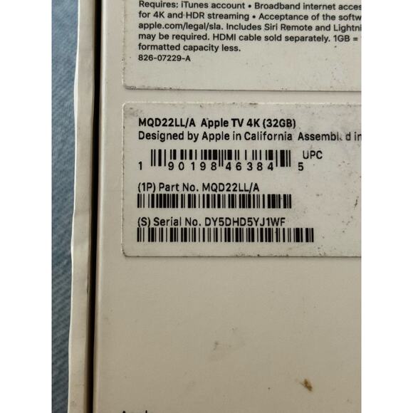 Apple TV 4K (1st Generation) with 32GB no remote - Picture 5 of 5